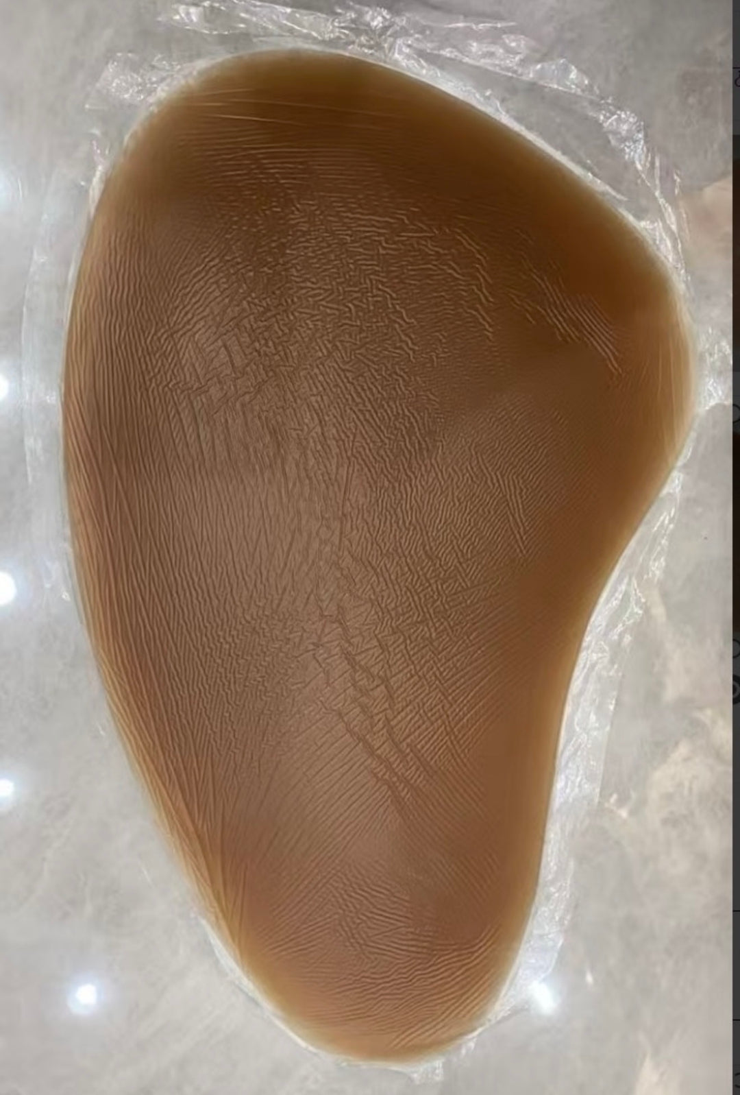 Sticky silicone hip pads