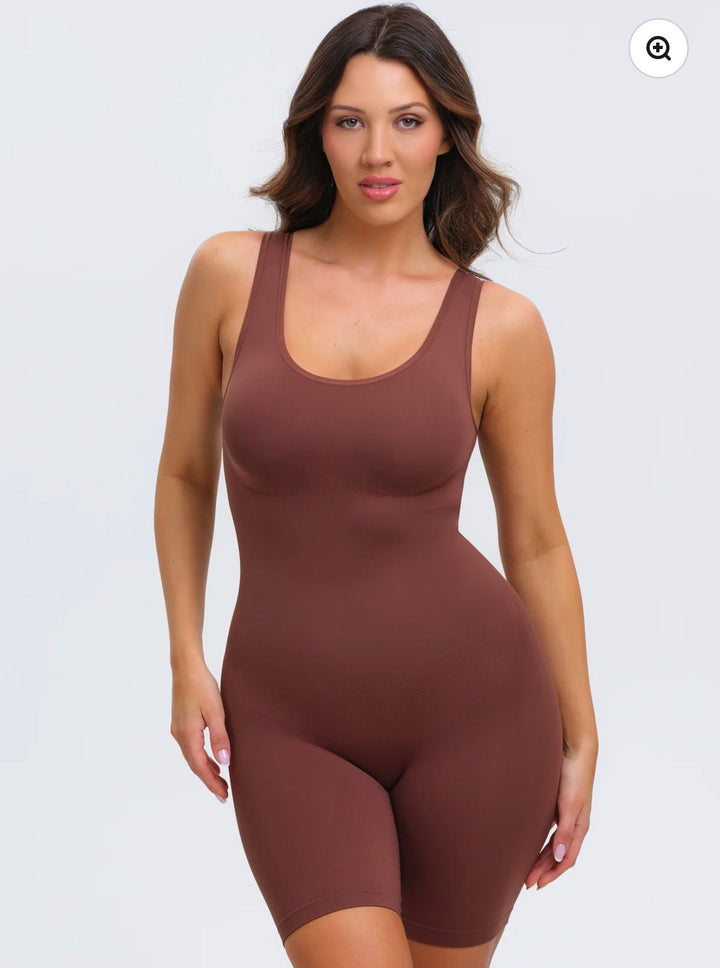 Gia romper