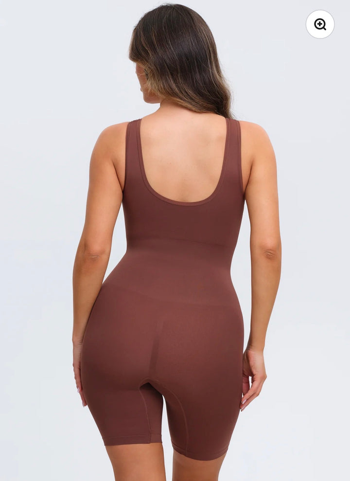 Gia romper